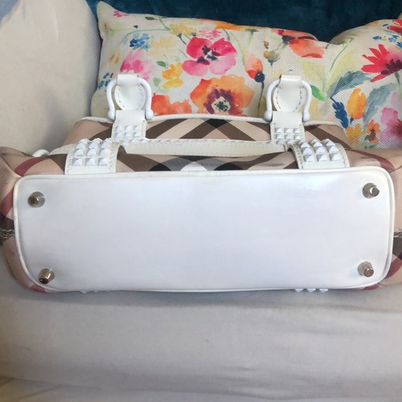Burberry studded bag!! limited edition Rachel bag - Picture 8 of 12
